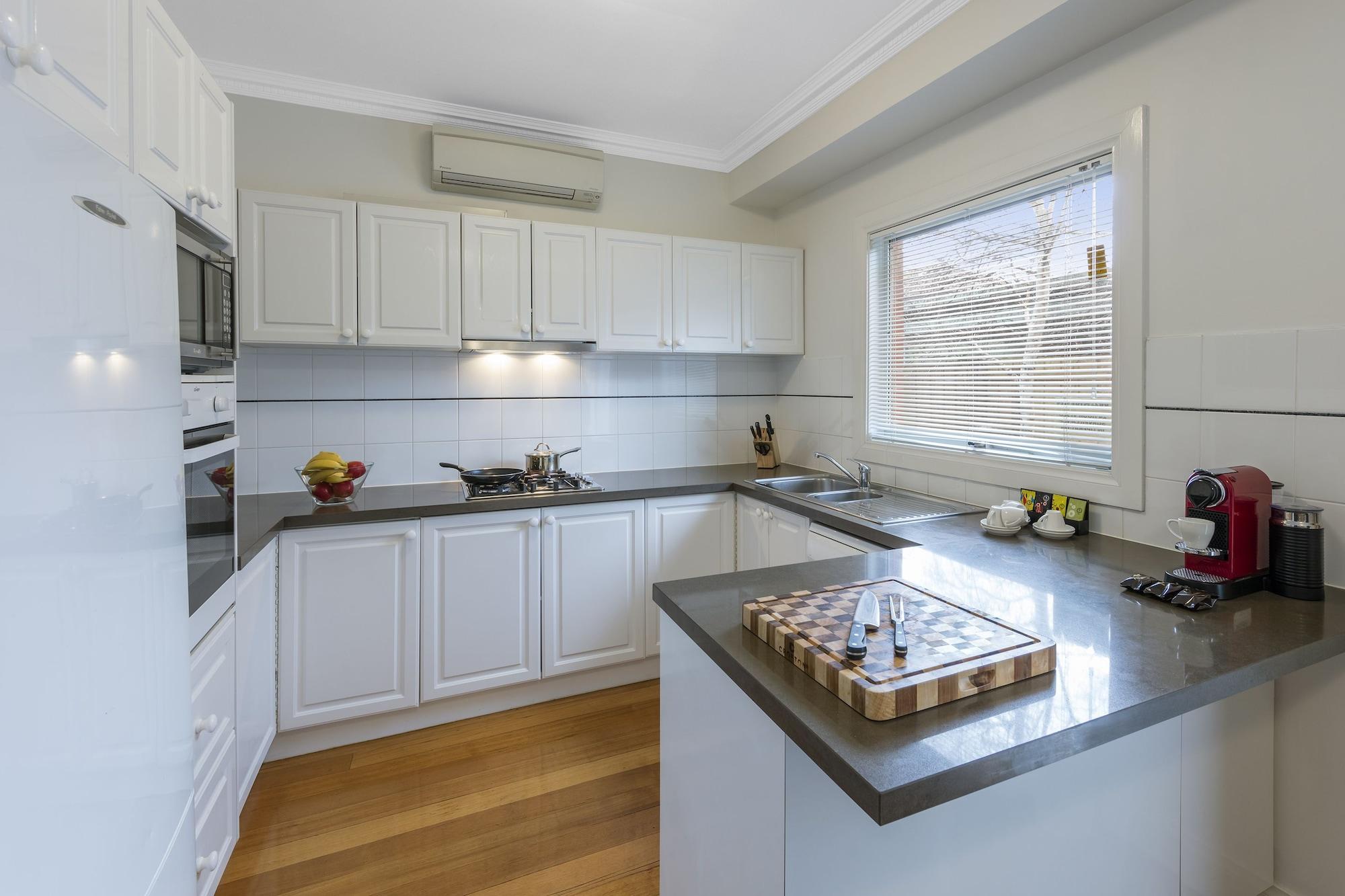 Kimberley Gardens Hotel, Serviced Apartments And Serviced Villas Melbourne Eksteriør bilde