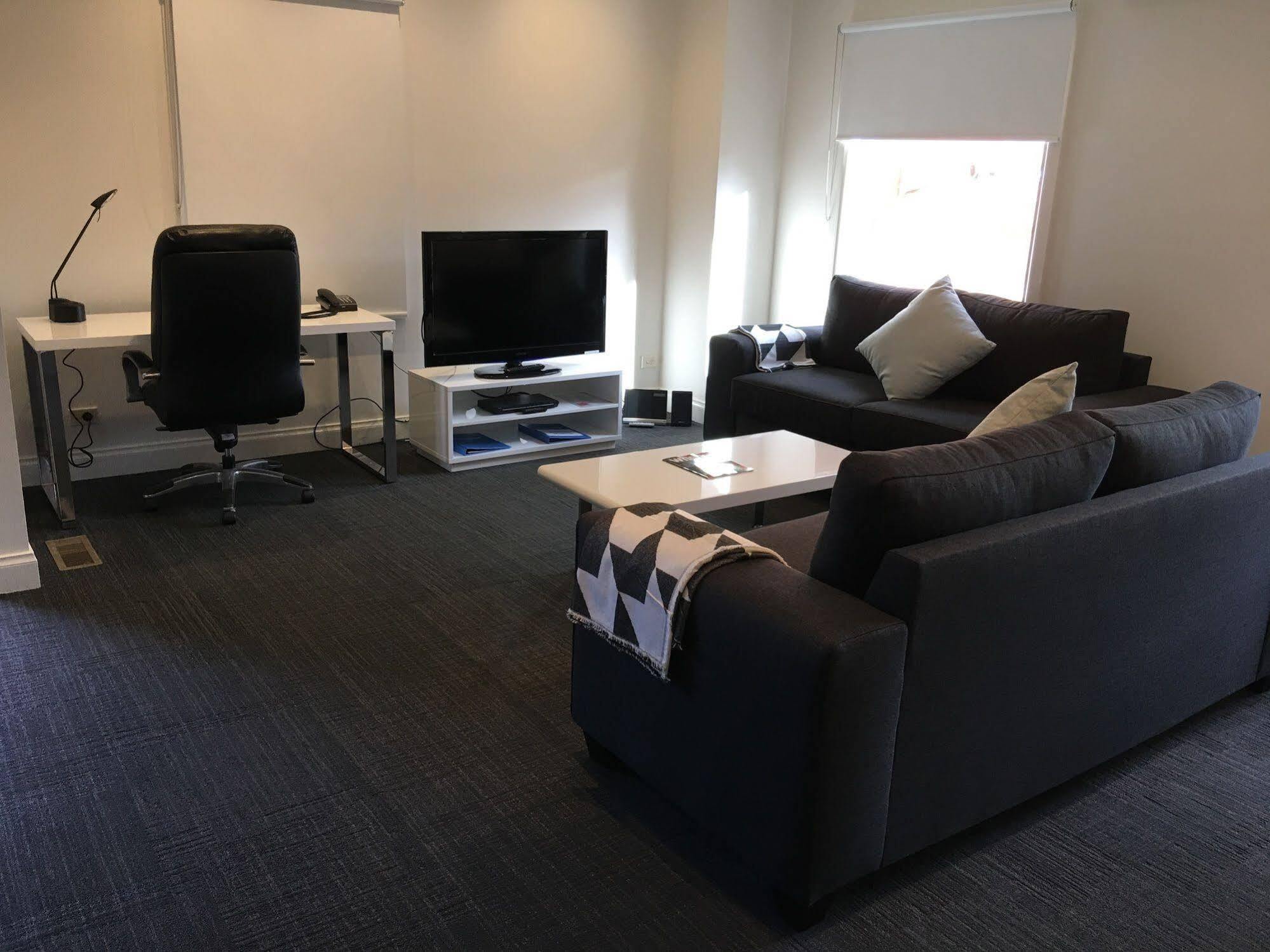 Kimberley Gardens Hotel, Serviced Apartments And Serviced Villas Melbourne Eksteriør bilde
